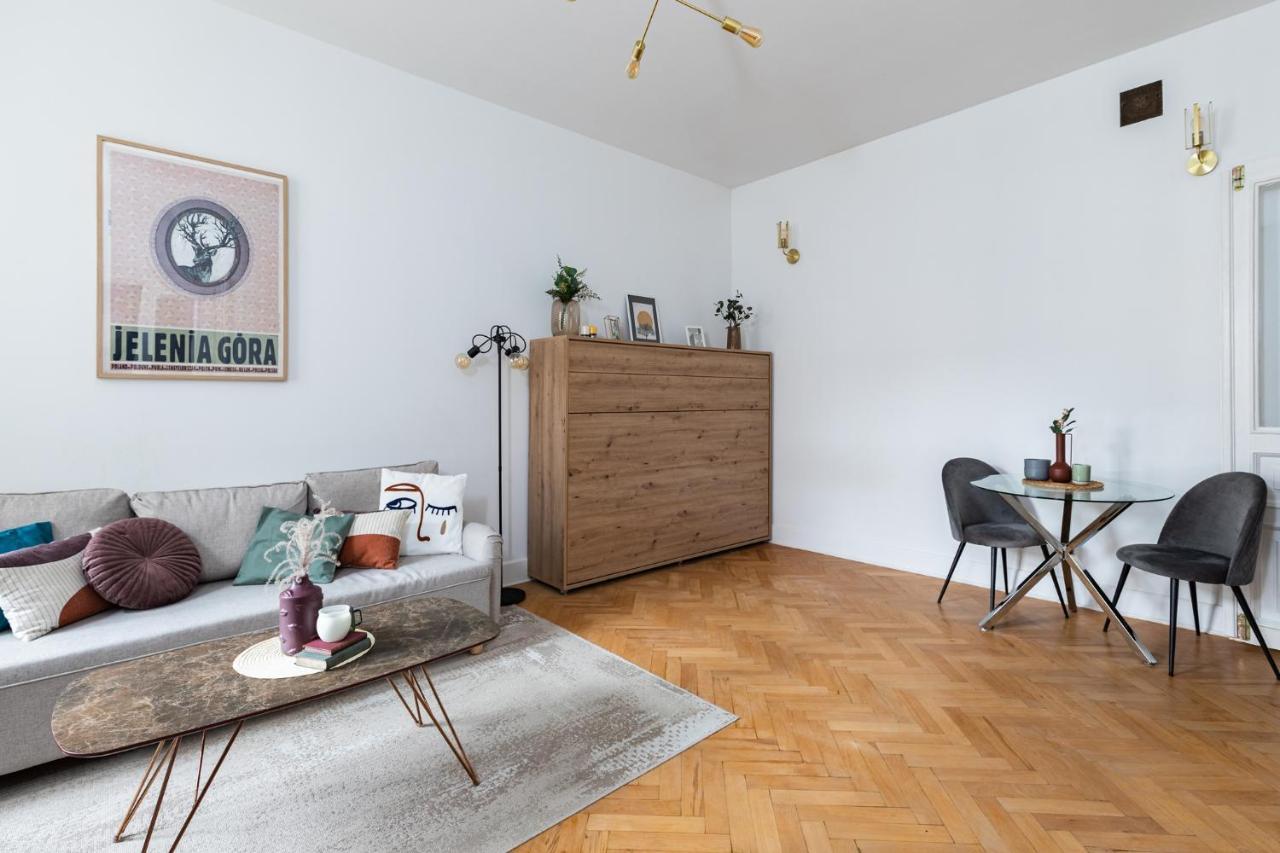 Superapart Krucza 47A Warszawa Exteriör bild